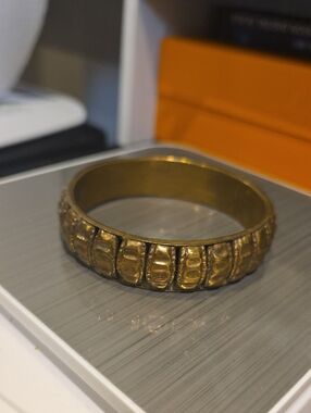 Vintage Gold-Tone Textured Bangle Bracelet